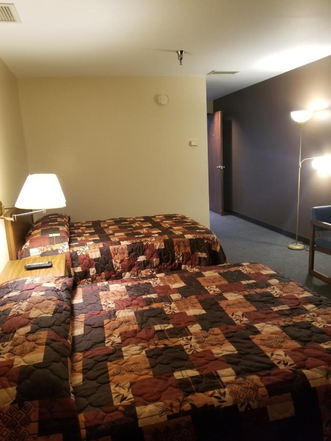 Lafayette Inn Moundsville Extérieur photo